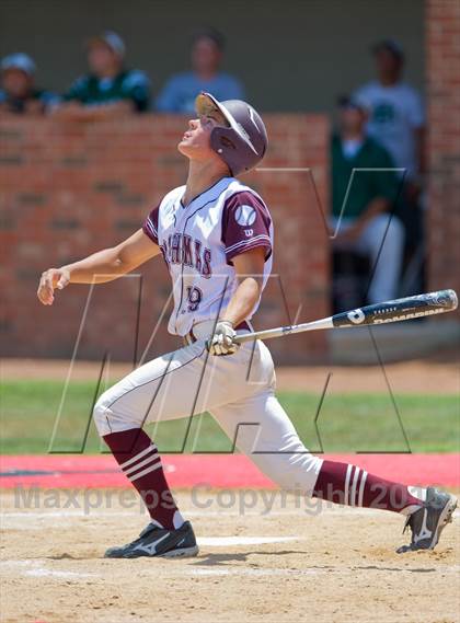 Thumbnail 1 in Hallettsville vs. Marion (UIL 2A Region IV Regional Finals) photogallery.