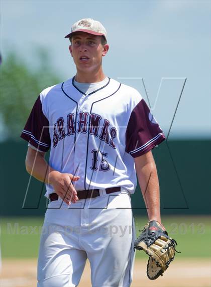 Thumbnail 1 in Hallettsville vs. Marion (UIL 2A Region IV Regional Finals) photogallery.