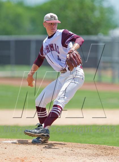 Thumbnail 2 in Hallettsville vs. Marion (UIL 2A Region IV Regional Finals) photogallery.
