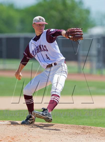 Thumbnail 3 in Hallettsville vs. Marion (UIL 2A Region IV Regional Finals) photogallery.