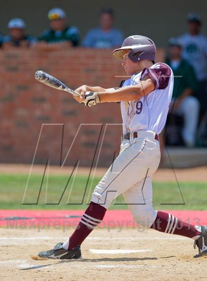 Thumbnail 3 in Hallettsville vs. Marion (UIL 2A Region IV Regional Finals) photogallery.