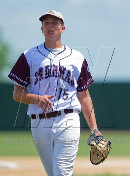 Thumbnail 3 in Hallettsville vs. Marion (UIL 2A Region IV Regional Finals) photogallery.