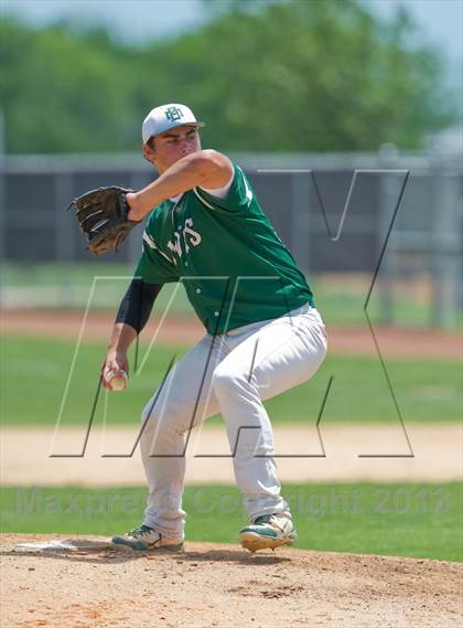 Thumbnail 3 in Hallettsville vs. Marion (UIL 2A Region IV Regional Finals) photogallery.