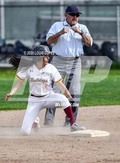 Thumbnail 3 in Upland @ West Covina photogallery.