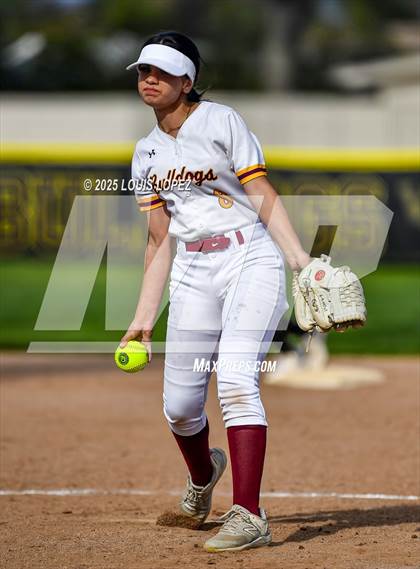 Thumbnail 2 in Upland @ West Covina photogallery.