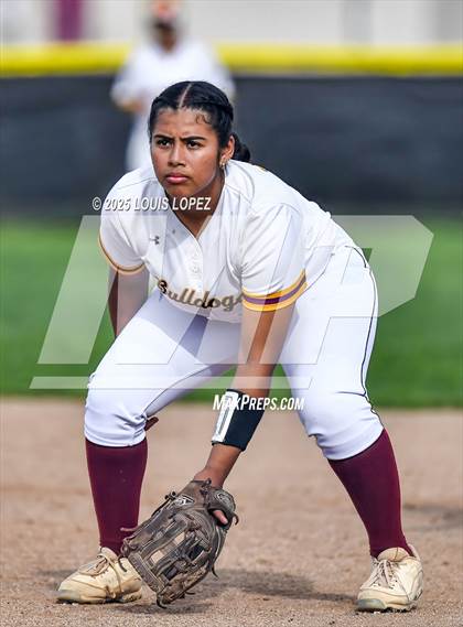 Thumbnail 2 in Upland @ West Covina photogallery.