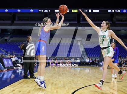 Thumbnail 3 in Valley vs. Newcastle (UIL 1A Basketball Final) photogallery.