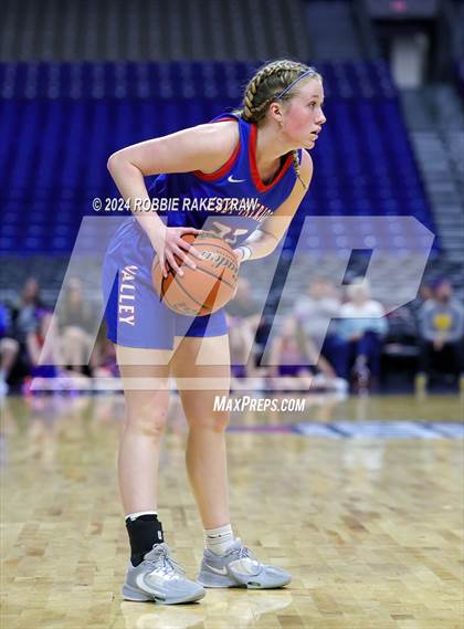 Thumbnail 2 in Valley vs. Newcastle (UIL 1A Basketball Final) photogallery.