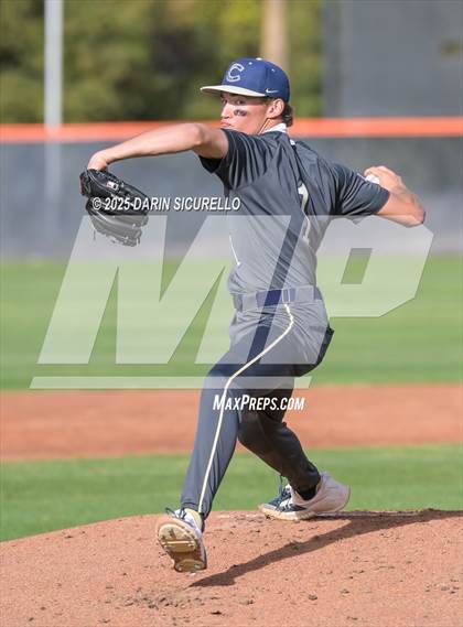 Thumbnail 2 in Casteel @ Corona del Sol photogallery.