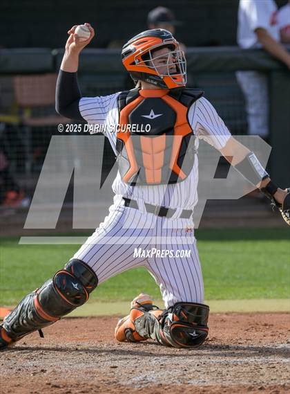 Thumbnail 3 in Casteel @ Corona del Sol photogallery.