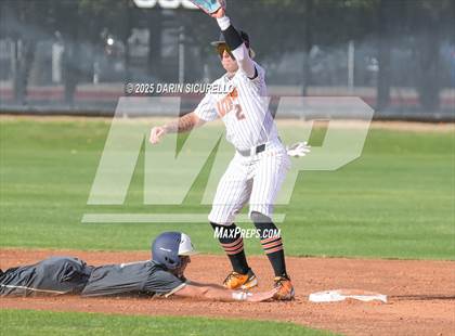 Thumbnail 2 in Casteel @ Corona del Sol photogallery.
