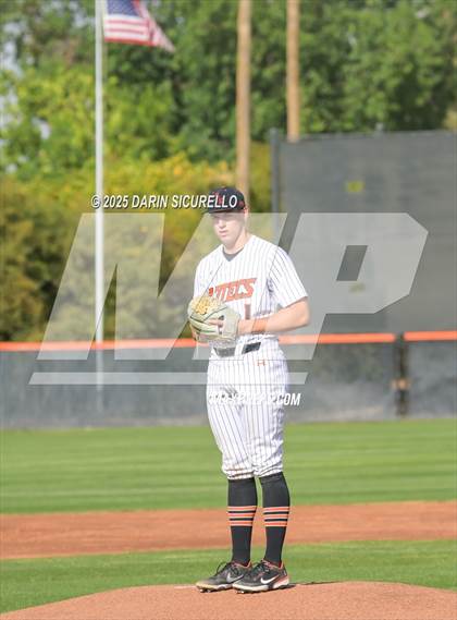 Thumbnail 1 in Casteel @ Corona del Sol photogallery.