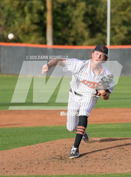 Thumbnail 1 in Casteel @ Corona del Sol photogallery.