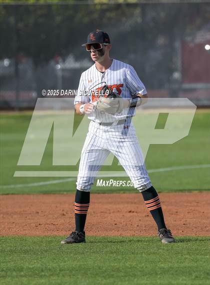Thumbnail 2 in Casteel @ Corona del Sol photogallery.