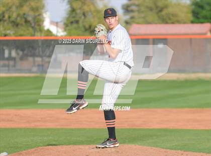 Thumbnail 1 in Casteel @ Corona del Sol photogallery.
