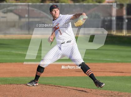 Thumbnail 3 in Casteel @ Corona del Sol photogallery.