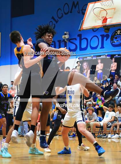 Thumbnail 2 in Richlands @ Swansboro photogallery.