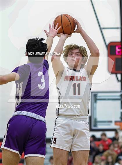 Thumbnail 2 in Collinsville @ Highland photogallery.
