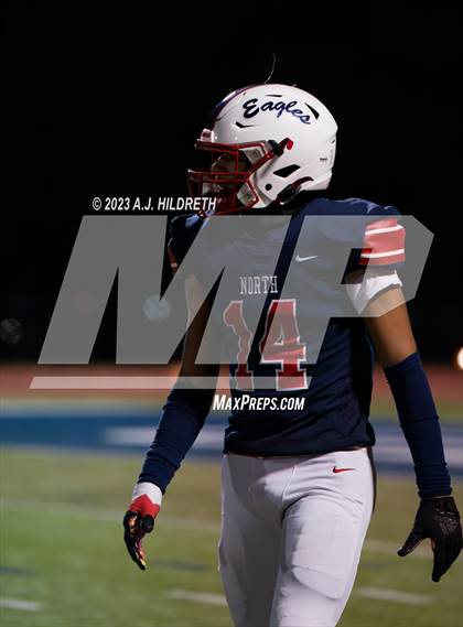 Thumbnail 3 in Olathe North vs. Blue Valley West (KSHSAA 6A Regional) photogallery.