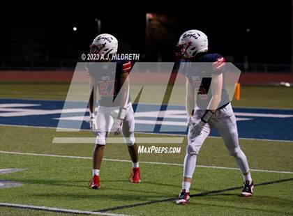 Thumbnail 3 in Olathe North vs. Blue Valley West (KSHSAA 6A Regional) photogallery.