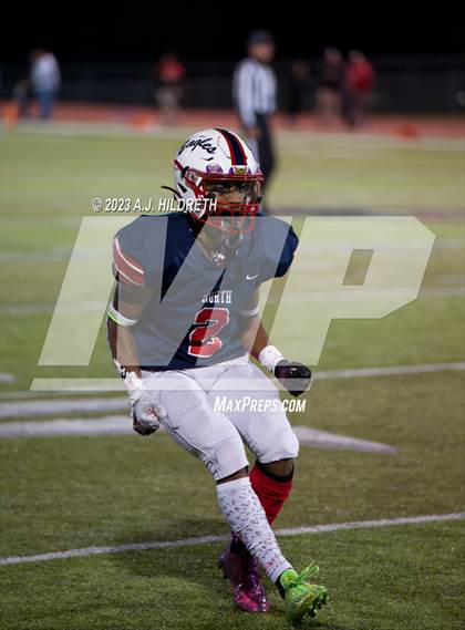 Thumbnail 3 in Olathe North vs. Blue Valley West (KSHSAA 6A Regional) photogallery.
