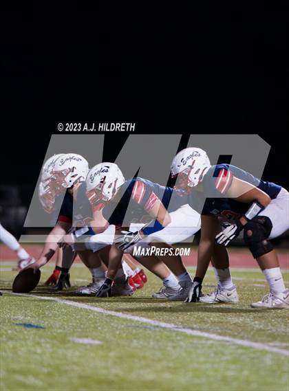 Thumbnail 2 in Olathe North vs. Blue Valley West (KSHSAA 6A Regional) photogallery.