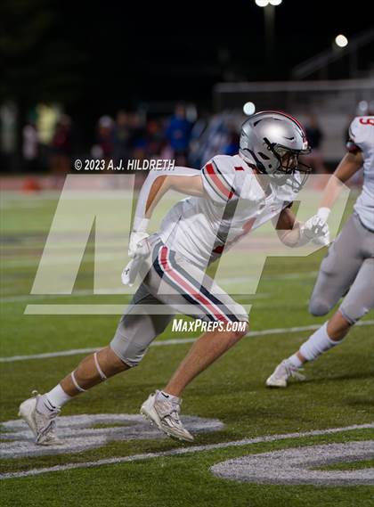 Thumbnail 3 in Olathe North vs. Blue Valley West (KSHSAA 6A Regional) photogallery.