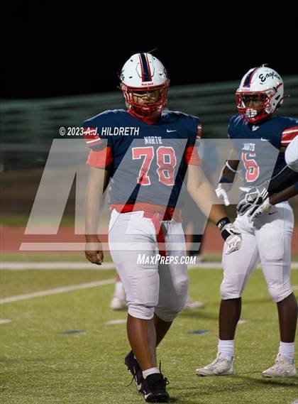 Thumbnail 2 in Olathe North vs. Blue Valley West (KSHSAA 6A Regional) photogallery.