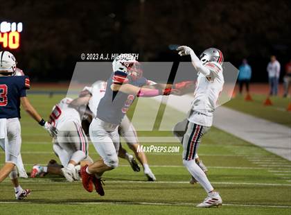Thumbnail 3 in Olathe North vs. Blue Valley West (KSHSAA 6A Regional) photogallery.