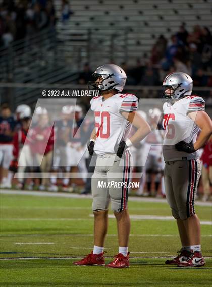 Thumbnail 2 in Olathe North vs. Blue Valley West (KSHSAA 6A Regional) photogallery.