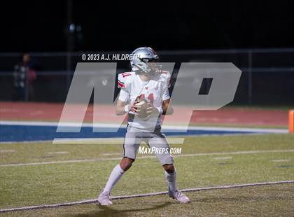 Thumbnail 1 in Olathe North vs. Blue Valley West (KSHSAA 6A Regional) photogallery.