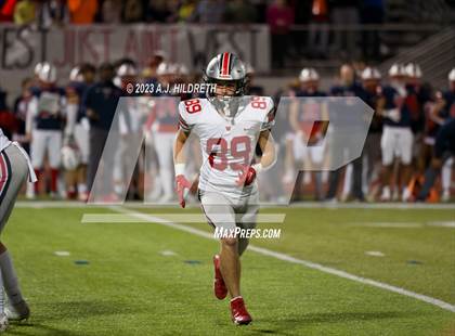 Thumbnail 1 in Olathe North vs. Blue Valley West (KSHSAA 6A Regional) photogallery.