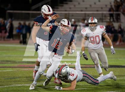 Thumbnail 3 in Olathe North vs. Blue Valley West (KSHSAA 6A Regional) photogallery.