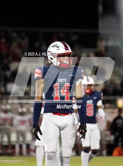 Thumbnail 2 in Olathe North vs. Blue Valley West (KSHSAA 6A Regional) photogallery.