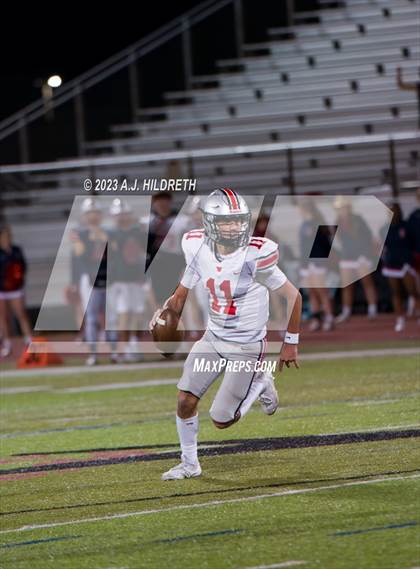 Thumbnail 1 in Olathe North vs. Blue Valley West (KSHSAA 6A Regional) photogallery.