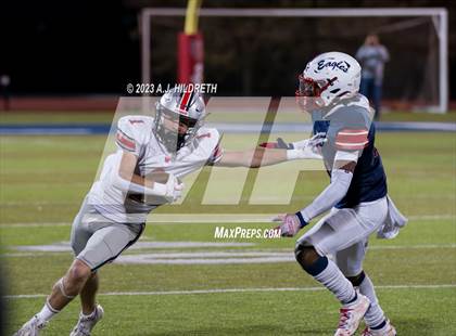 Thumbnail 2 in Olathe North vs. Blue Valley West (KSHSAA 6A Regional) photogallery.