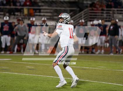 Thumbnail 3 in Olathe North vs. Blue Valley West (KSHSAA 6A Regional) photogallery.