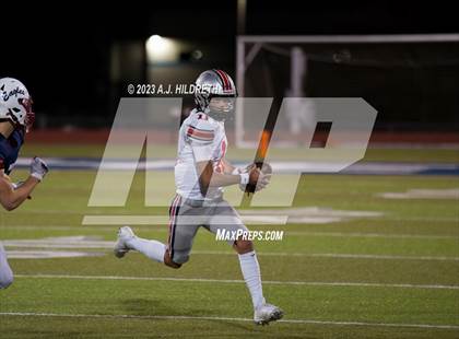 Thumbnail 3 in Olathe North vs. Blue Valley West (KSHSAA 6A Regional) photogallery.