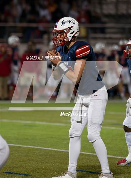 Thumbnail 3 in Olathe North vs. Blue Valley West (KSHSAA 6A Regional) photogallery.