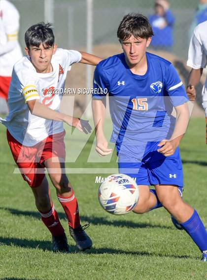 Thumbnail 3 in St. Augustine Catholic vs Chino Valley (AIA Play-In) photogallery.