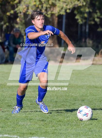Thumbnail 3 in St. Augustine Catholic vs Chino Valley (AIA Play-In) photogallery.