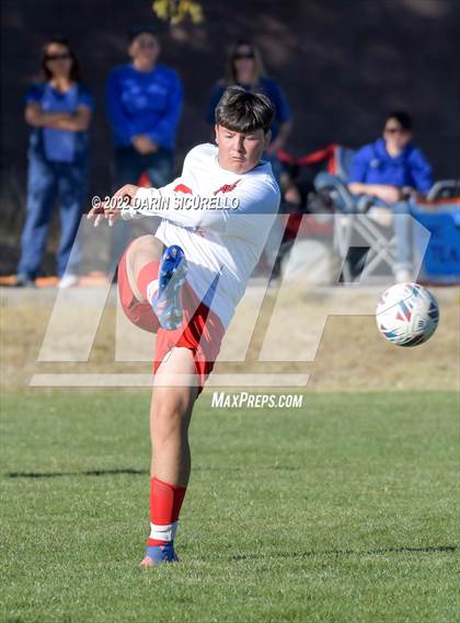 Thumbnail 3 in St. Augustine Catholic vs Chino Valley (AIA Play-In) photogallery.