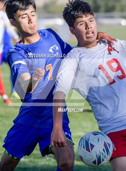 Thumbnail 2 in St. Augustine Catholic vs Chino Valley (AIA Play-In) photogallery.