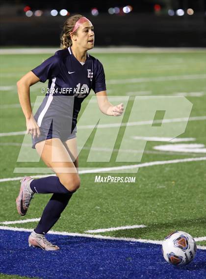 Thumbnail 2 in Spanish River vs. Boca Raton (FHSAA 7A District 12 Final) photogallery.