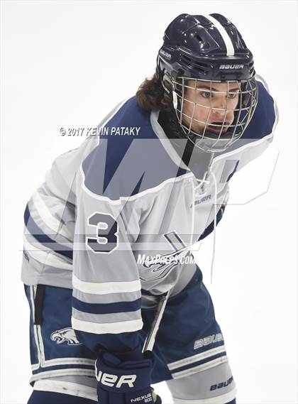 Thumbnail 1 in Hall/Southington vs. WMRP [Wethersfield/Middletown/Rocky Hill/Plainville] (CIAC DIII Semifinal) photogallery.