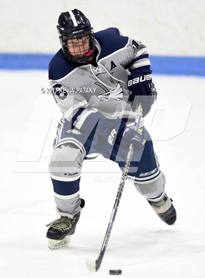 Thumbnail 3 in Hall/Southington vs. WMRP [Wethersfield/Middletown/Rocky Hill/Plainville] (CIAC DIII Semifinal) photogallery.