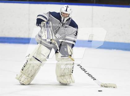 Thumbnail 1 in Hall/Southington vs. WMRP [Wethersfield/Middletown/Rocky Hill/Plainville] (CIAC DIII Semifinal) photogallery.