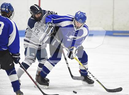 Thumbnail 2 in Hall/Southington vs. WMRP [Wethersfield/Middletown/Rocky Hill/Plainville] (CIAC DIII Semifinal) photogallery.