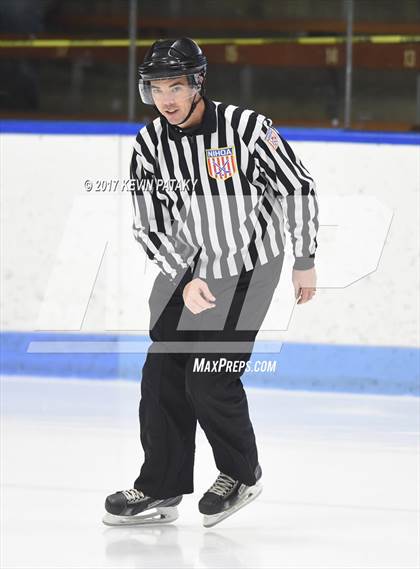 Thumbnail 1 in Hall/Southington vs. WMRP [Wethersfield/Middletown/Rocky Hill/Plainville] (CIAC DIII Semifinal) photogallery.