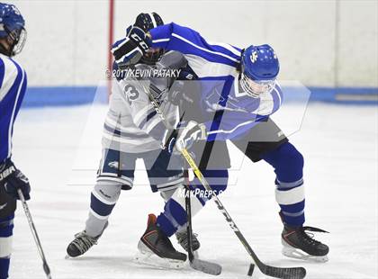 Thumbnail 3 in Hall/Southington vs. WMRP [Wethersfield/Middletown/Rocky Hill/Plainville] (CIAC DIII Semifinal) photogallery.